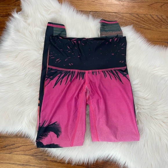 Teeki Leegings Size Extra Small XSmall - Picture 4 of 5